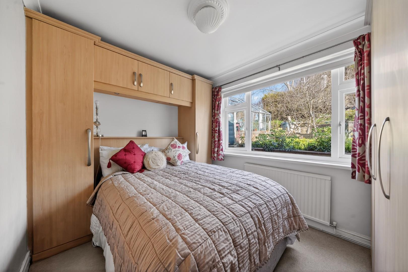 Property Image 02b02552-3fdb-43a5-a287-cb54fcd24326