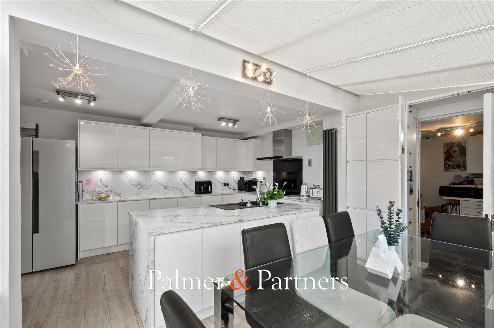 Property Image 02b76b71-d0b1-435f-b610-bb93eb15a851