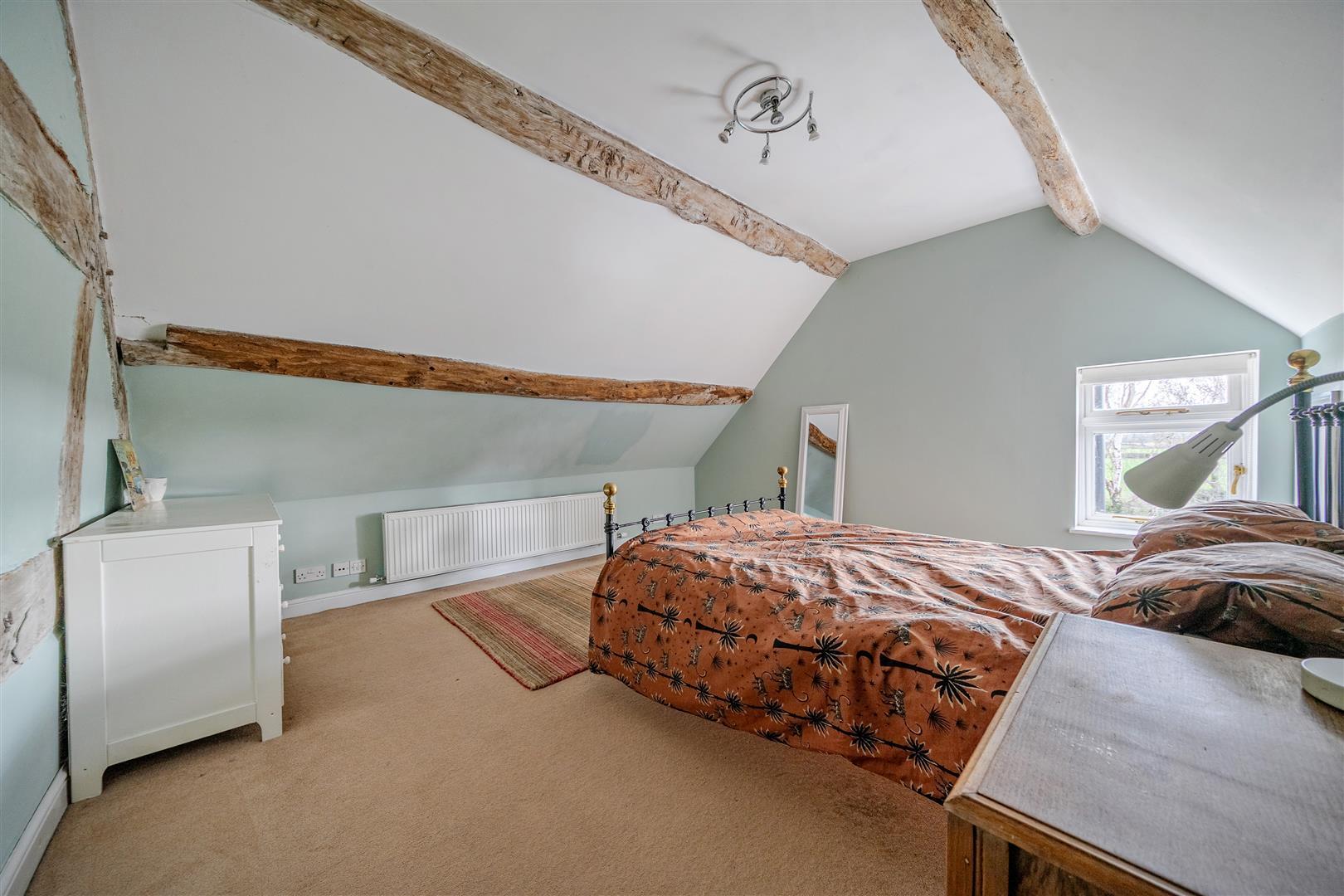 Property Image 02b7fbdd-4c9e-4605-8bfe-7426816d8ed8