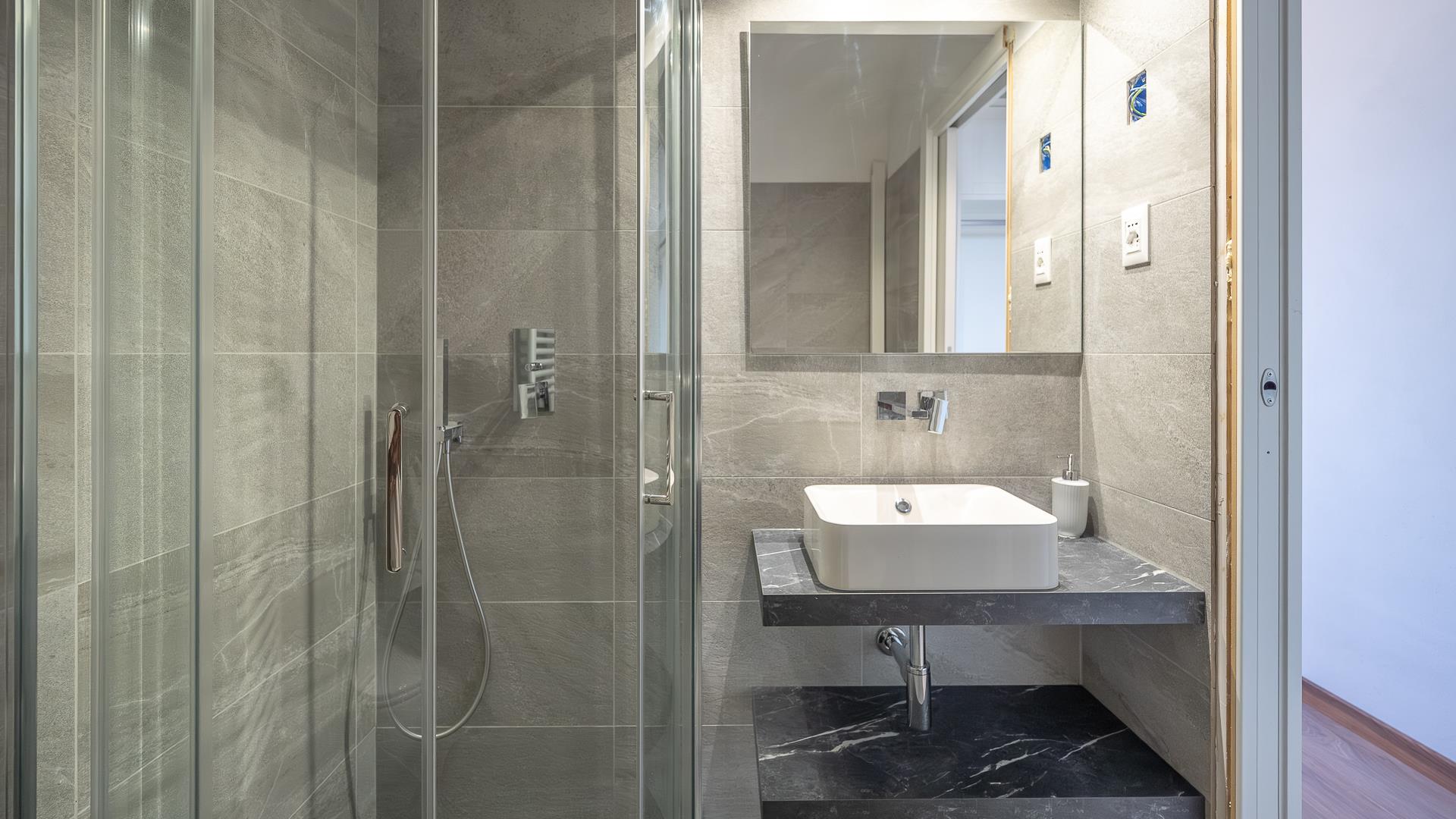 Property Image 02b89f30-a490-46a8-b9df-eb8b13e2fceb