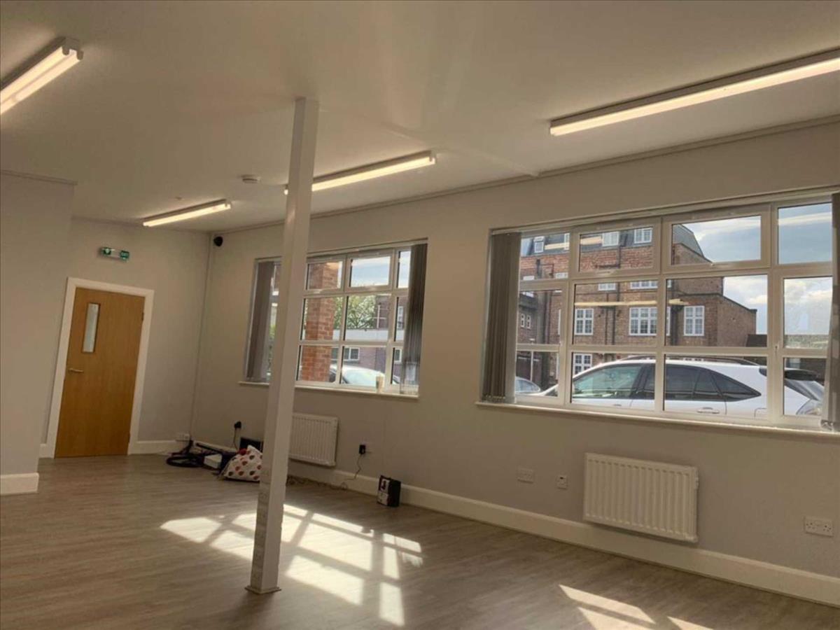 Property Image 02bc9457-887b-42ad-8aea-8a7e8afef3e0