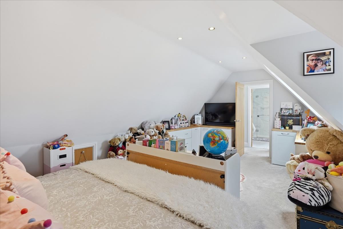 Property Image 02c2a691-b9ef-4619-a279-5b638c9a9848