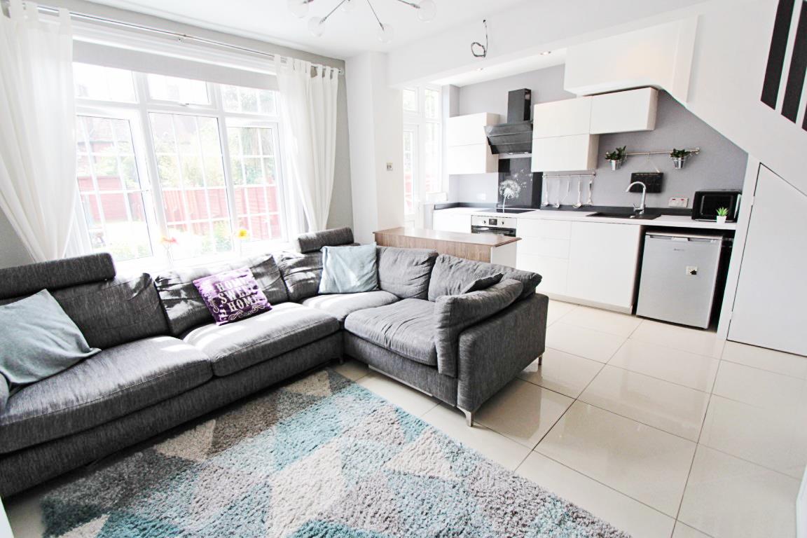 Property Image 02cc8f1c-a297-4258-b426-a23b9fac571f