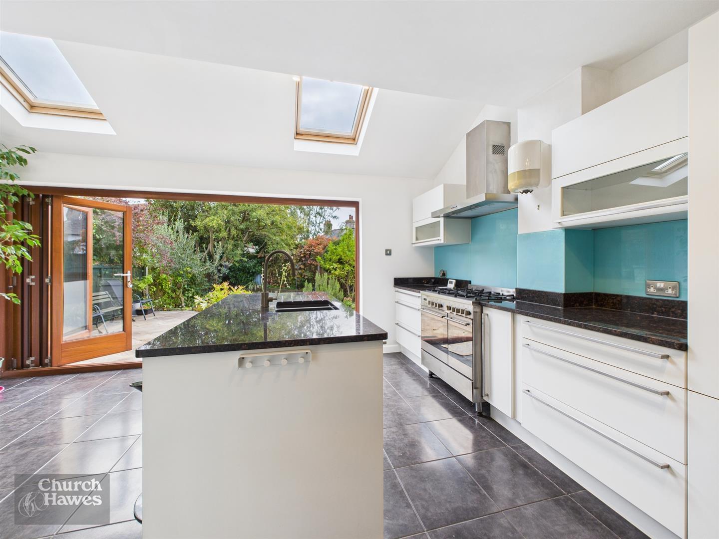 Property Image 02cd0f5f-03c9-49fc-8bae-5c8df5157e26