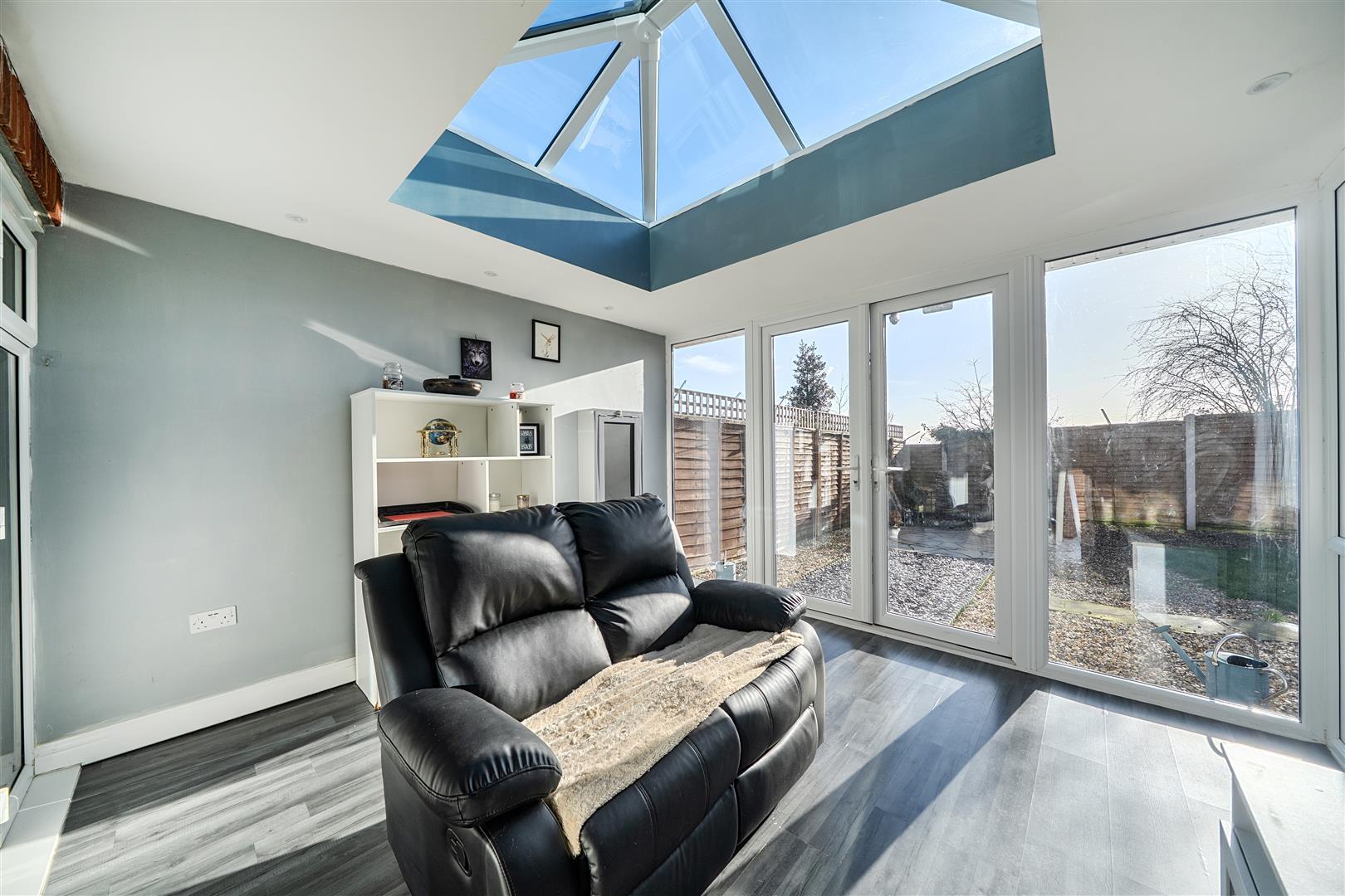Property Image 02d222be-9cee-44a3-9537-fabedacb3b09
