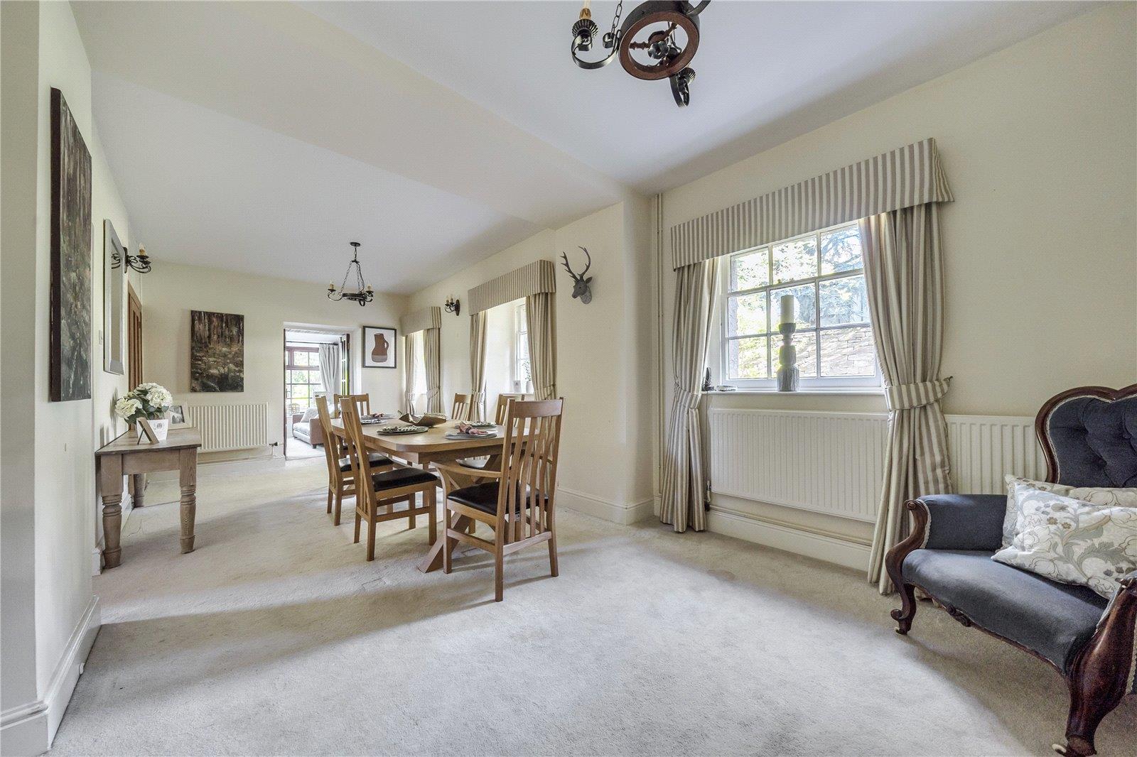Property Image 02d5b97b-8840-40cf-adfa-fd101cd86c18