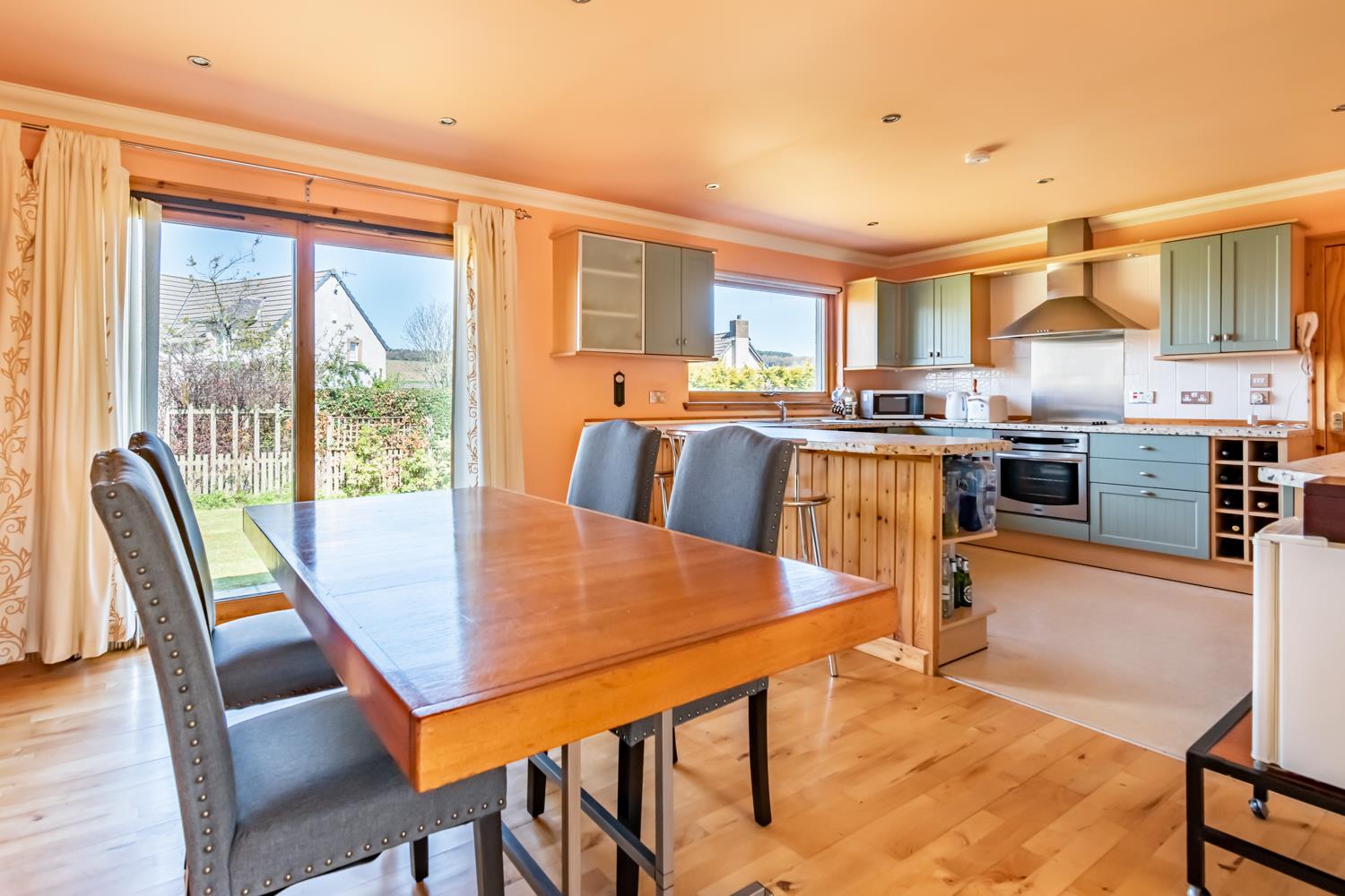 Property Image 02d886ee-7358-4c9e-a5d8-817fbb9fb5bd