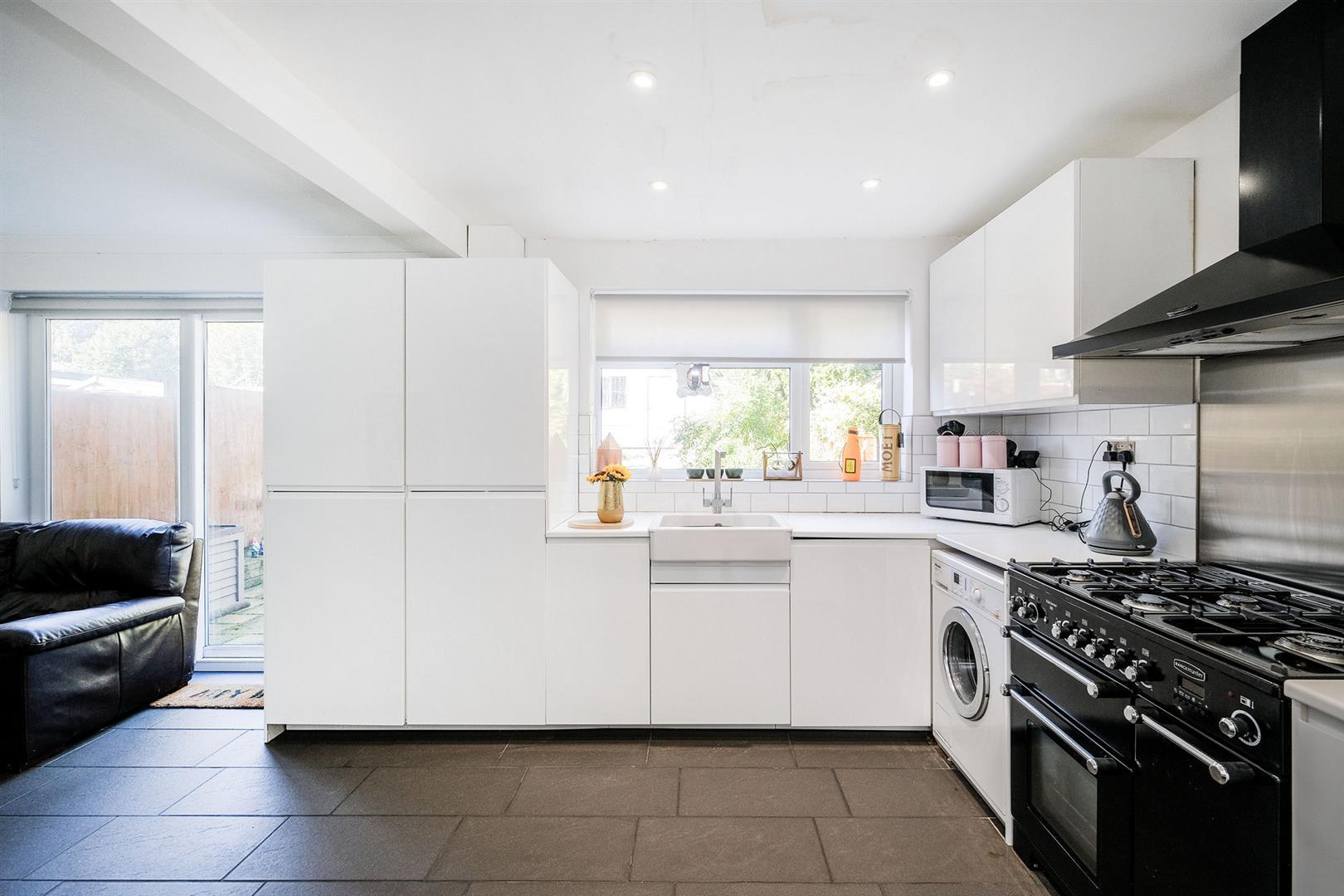 Property Image 02f35039-977f-4f2b-822f-8d8947544692