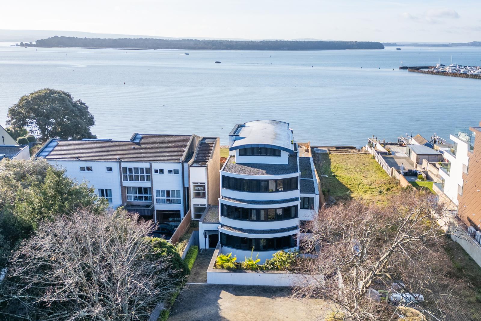 Property Image 0307c1d9-40dc-4e78-8926-1ecb027a1866