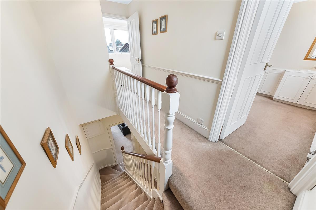 Property Image 0309a7ba-52e5-41c0-8c35-7137ce0e4d98
