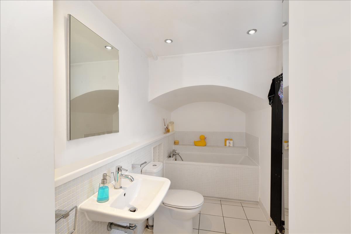 Property Image 03119cdf-51cb-43ef-95b6-b9986164bbbb
