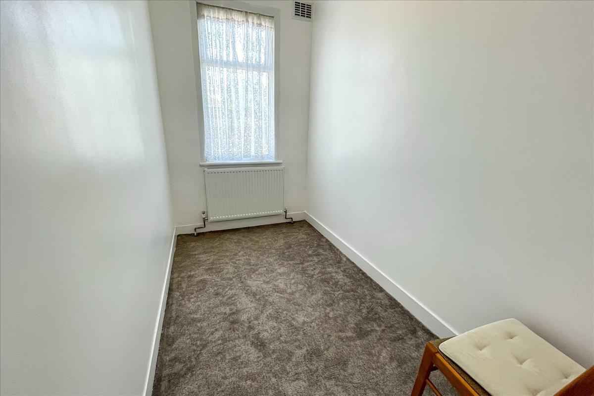 Property Image 031686f8-6843-4071-9ca2-7584672670a5