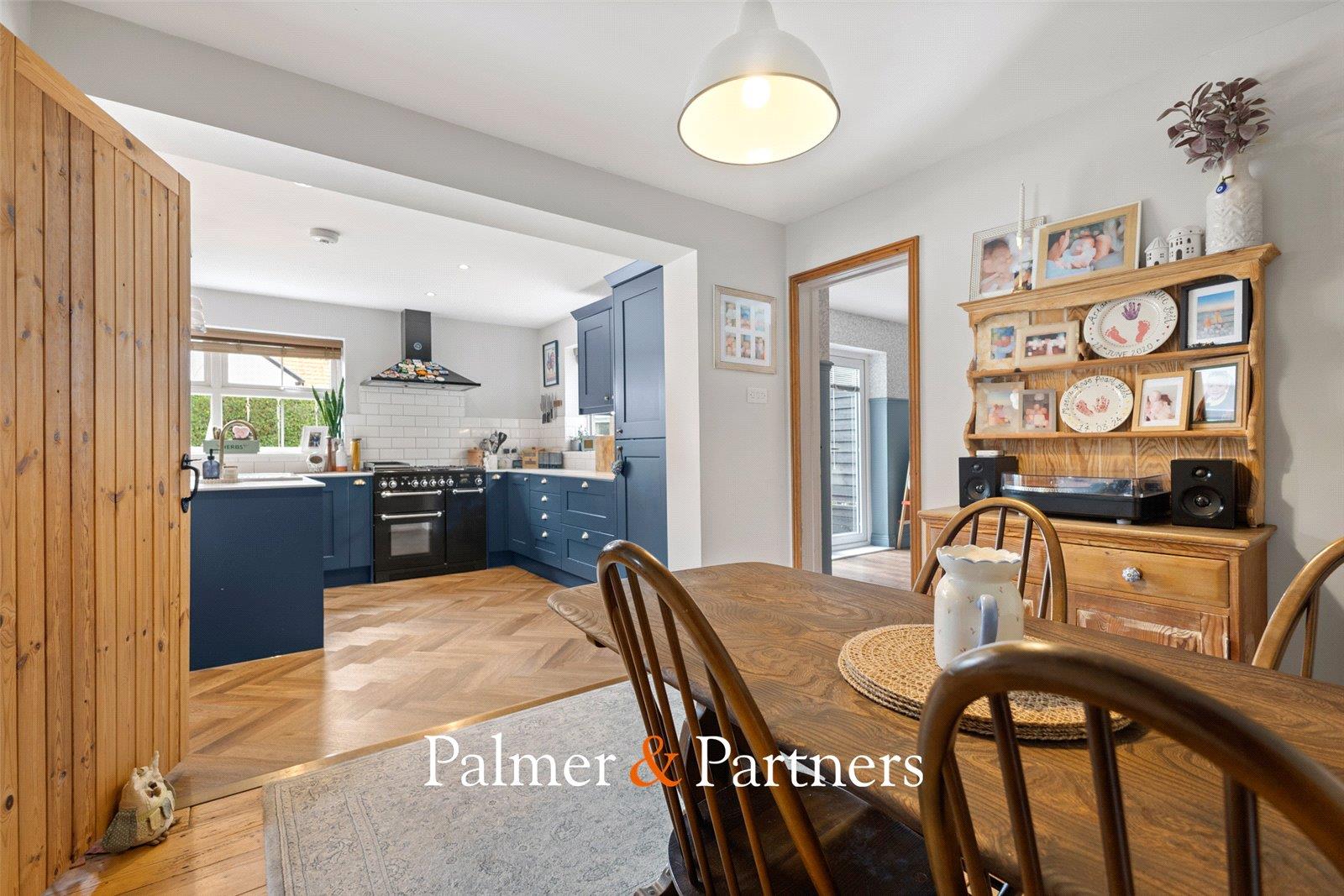 Property Image 031d42b6-66d8-42db-a03e-2c8a12d9489d