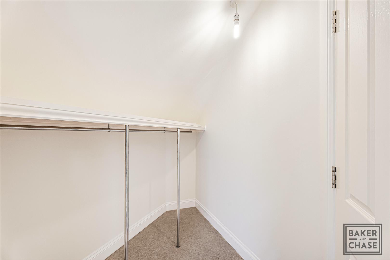 Property Image 03319aa6-a4e0-4e25-92a2-e511e3478289