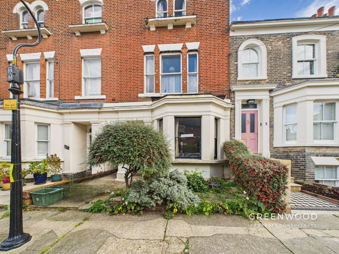 Property Image0332702d-825a-42cb-8612-9955ee2c0b93