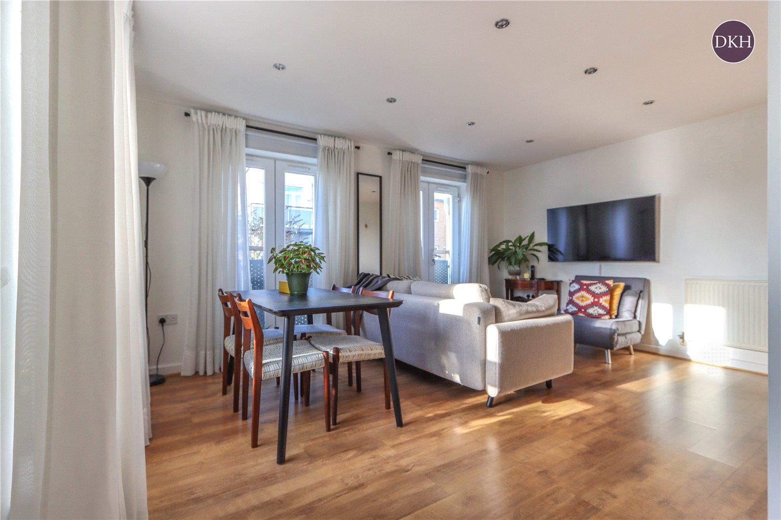 Property Image 0332b34d-29d2-4564-a1b7-3a2b8e468222