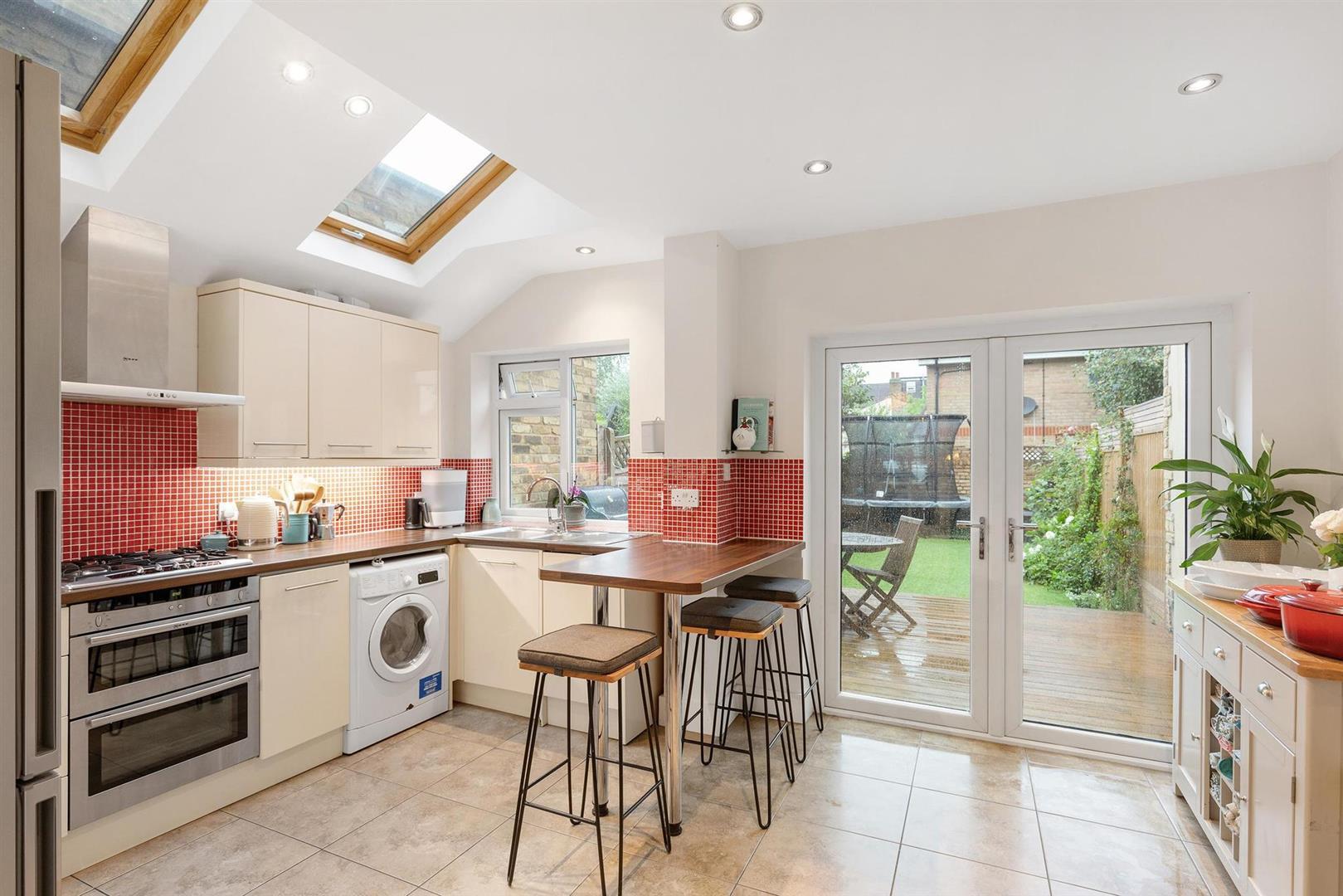 Property Image 033a6978-6f70-41b5-9cfe-8a86c201bdff