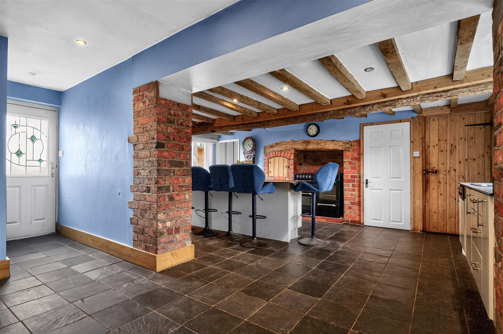 Property Image 0350a534-d924-4d48-a92d-16c0998efa8a