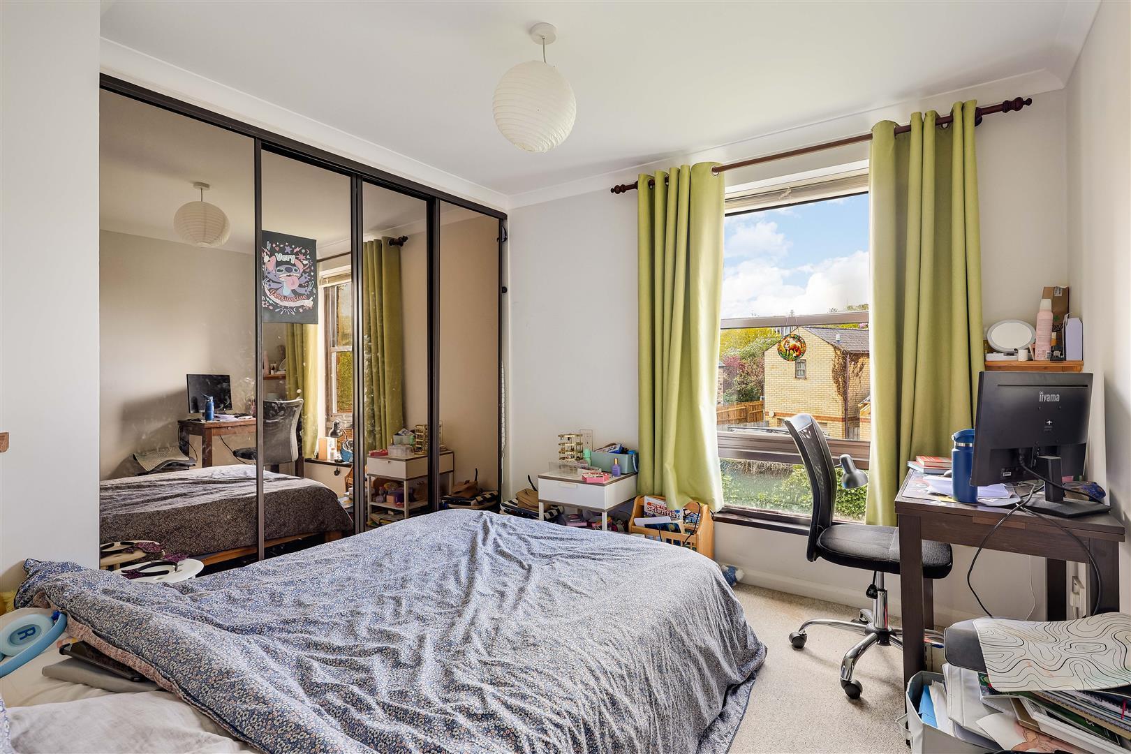 Property Image 038352dc-4f98-462a-a3df-408ec78d028d