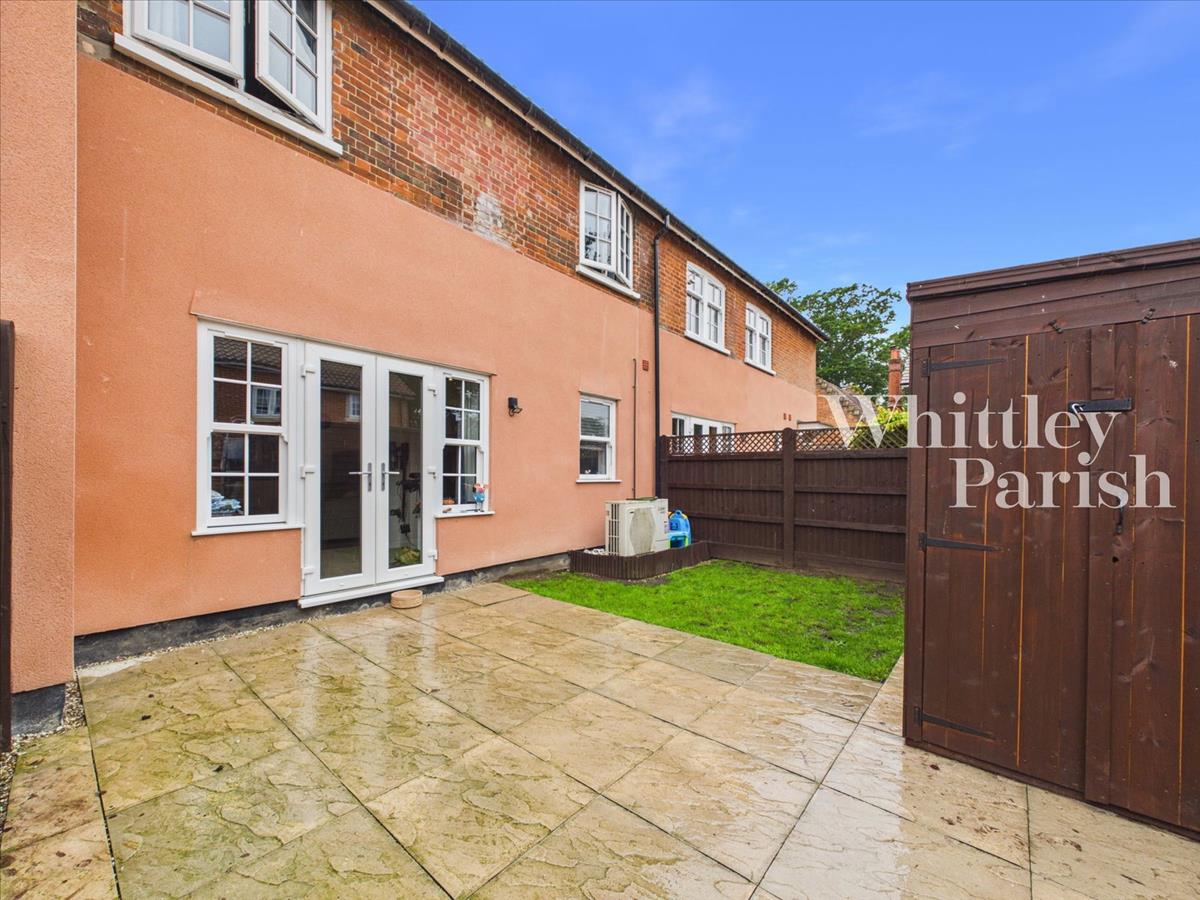 Property Image 0384cfef-11d6-4a1f-83a8-cefc436612af