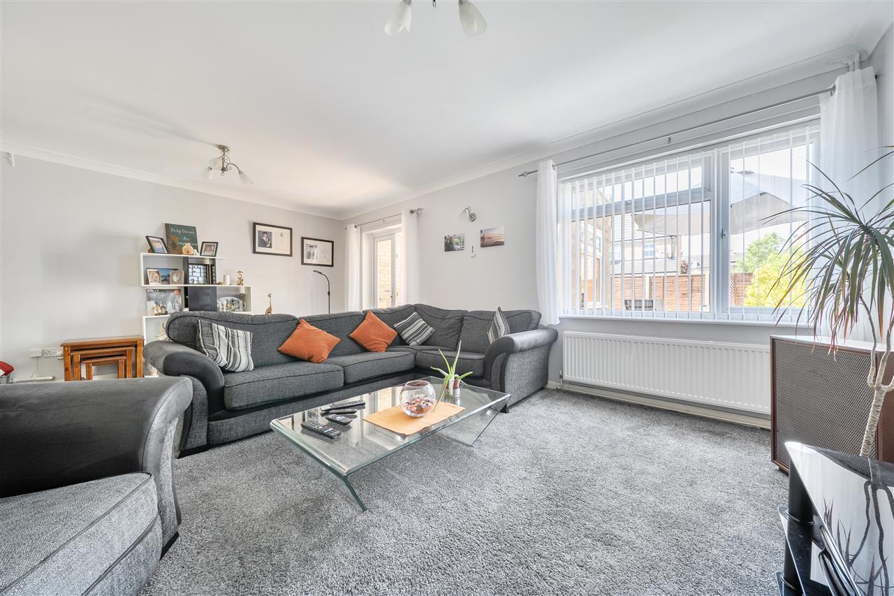 Property Image 03854102-61dc-4b2b-9b1b-0f0d08c31a27