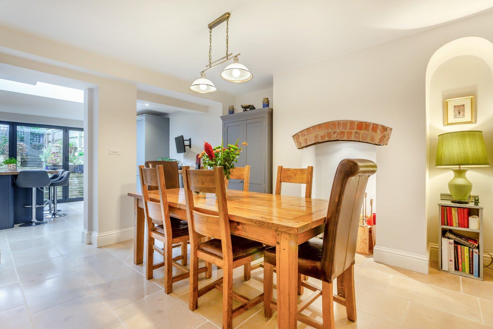 Property Image 039129f7-856b-42fa-a92b-e77a0703fe00