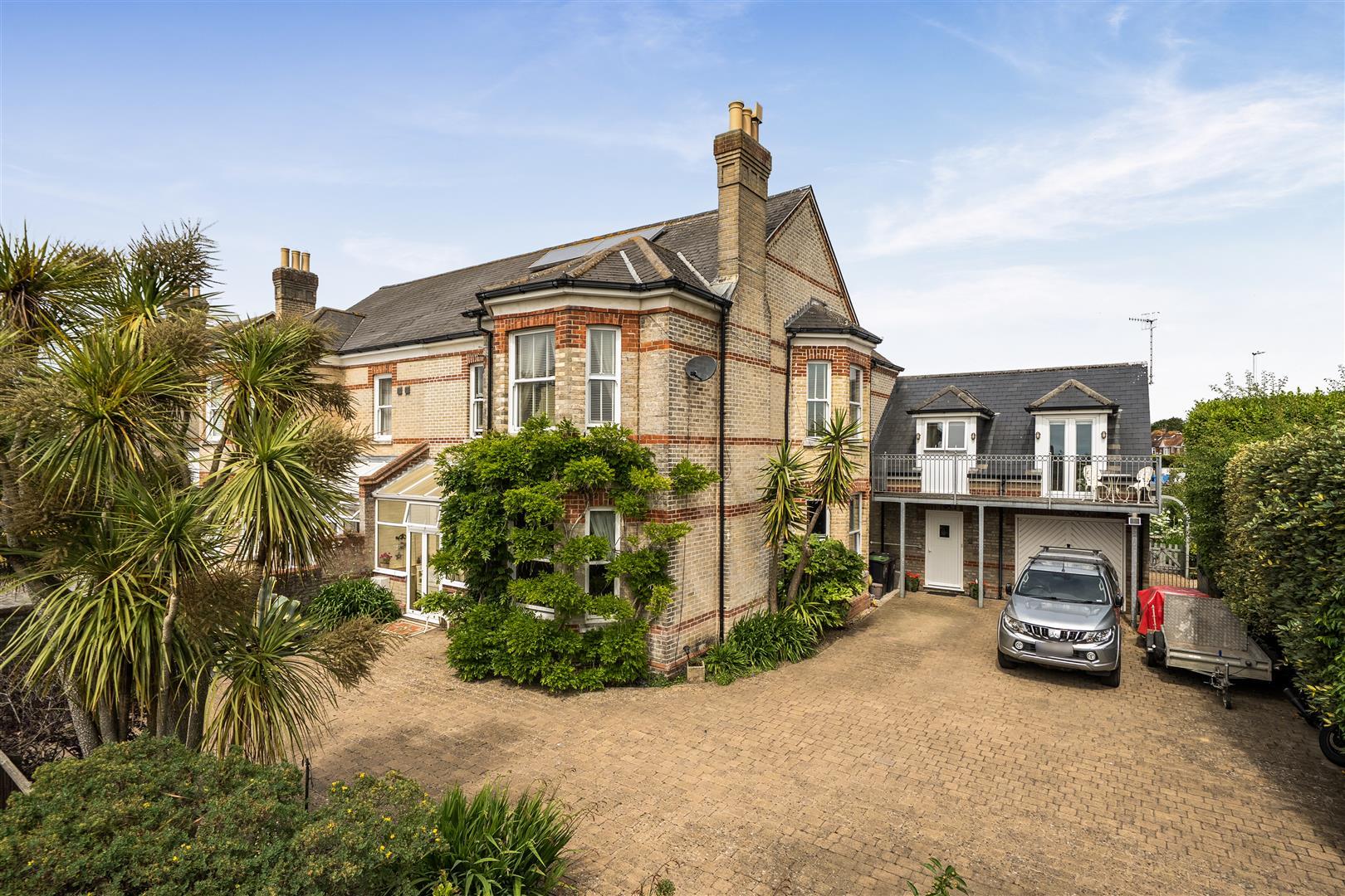 Property Image 03b2c676-2471-4458-8931-037aae378b1c