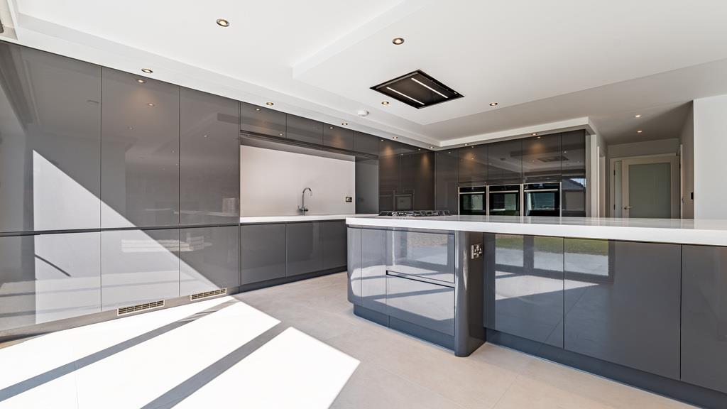 Property Image 03bb5073-245a-4262-a287-388207c5ae85