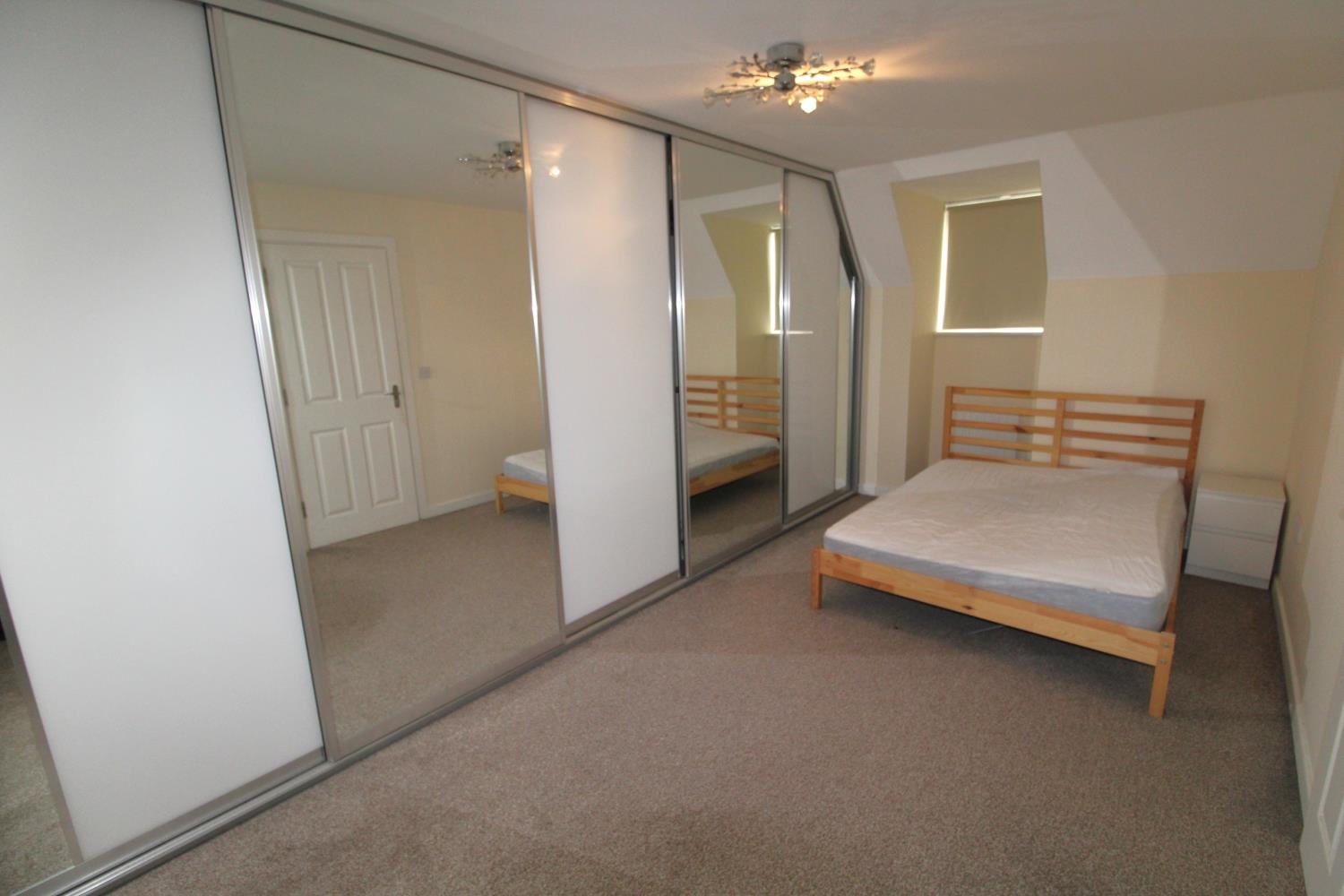 Property Image 03c79feb-b674-4ef3-a5d7-5820e9e88c47