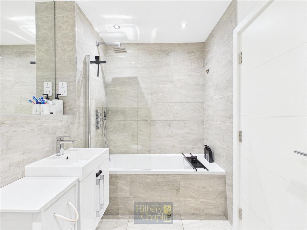 Property Image 03c86d5e-697c-4743-951b-608111fd9305