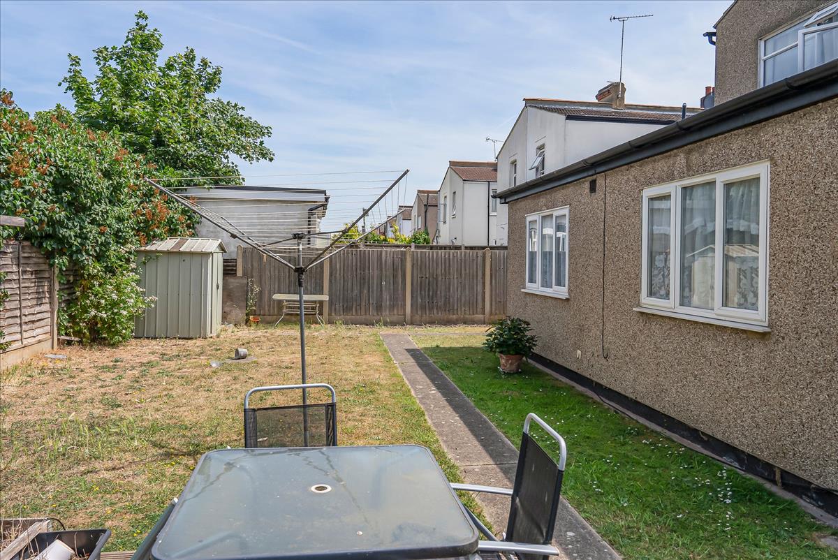 Property Image 03d277a2-a694-4ecd-b4ce-8fe849e90f0b