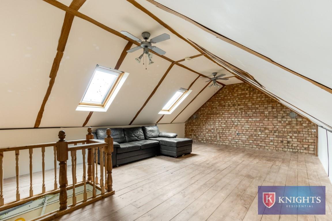 Property Image 03d6eb75-5cb9-4fa2-b183-f7bf8463b643