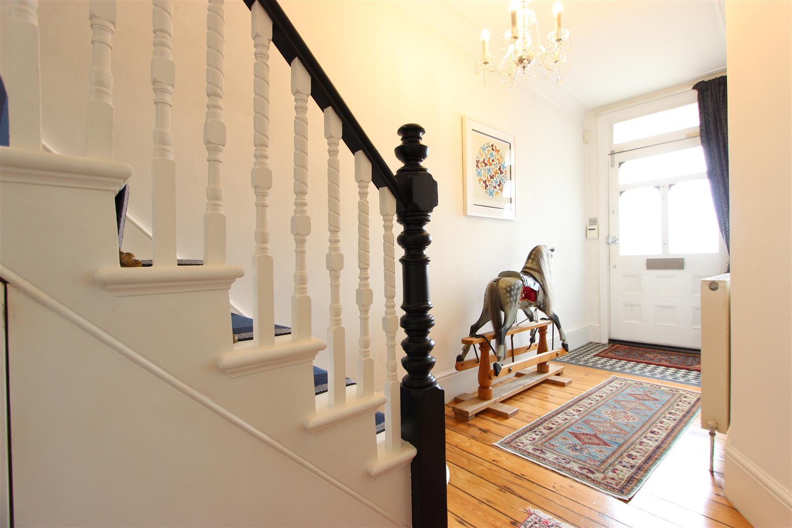 Property Image 03dcdd92-434a-4ee9-b920-298a2335d448