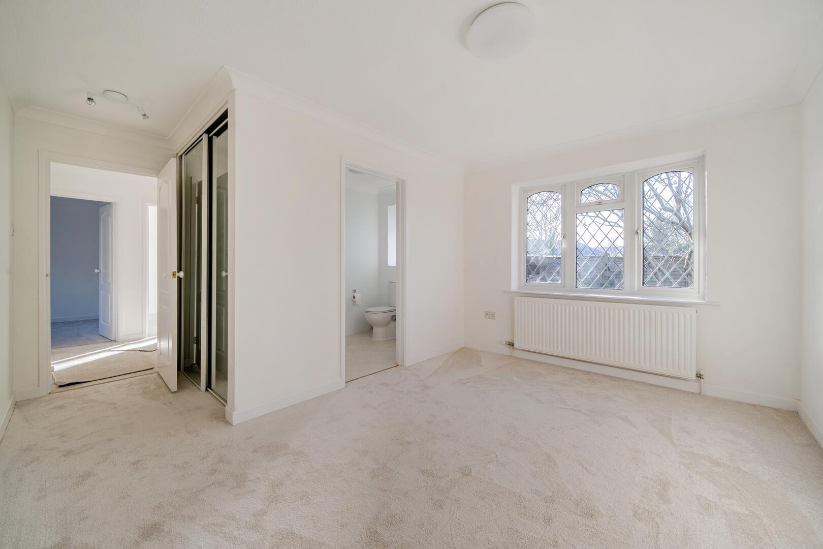 Property Image 03defab6-3352-4689-b9cb-35e4fd8721d6