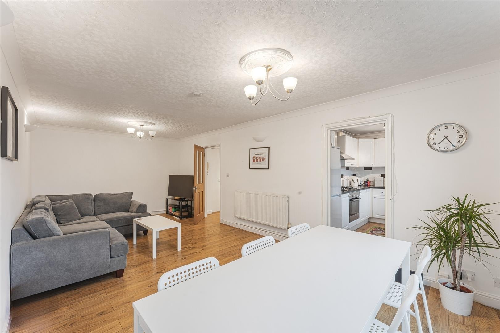Property Image 03df5ca6-d7ad-4d35-a945-2f183729c268
