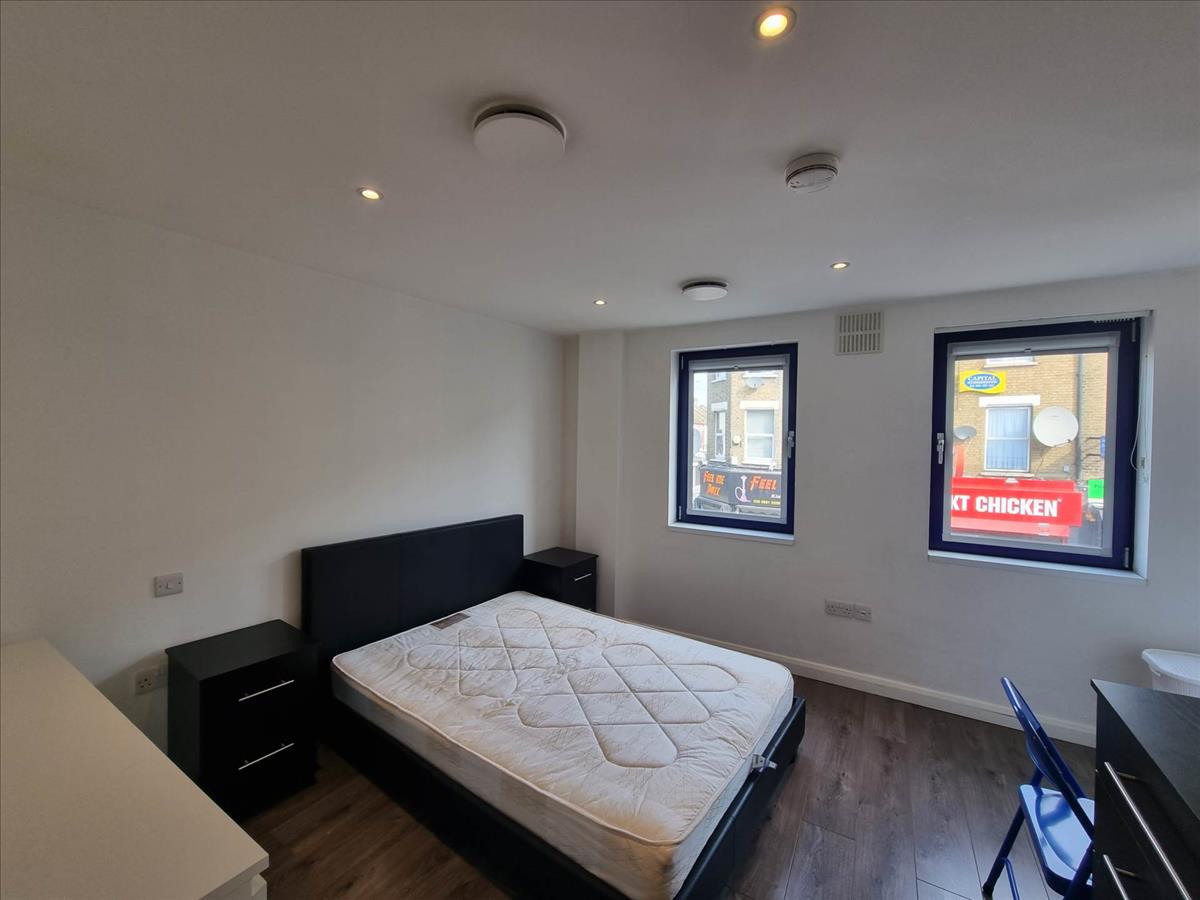 Property Image 03e2b701-ee5f-4489-8633-8dc38cb3b8a2