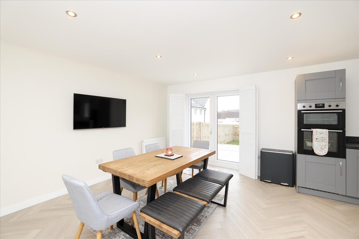 Property Image 03e3d10b-b081-4f15-9a47-b1e4c1ff974b