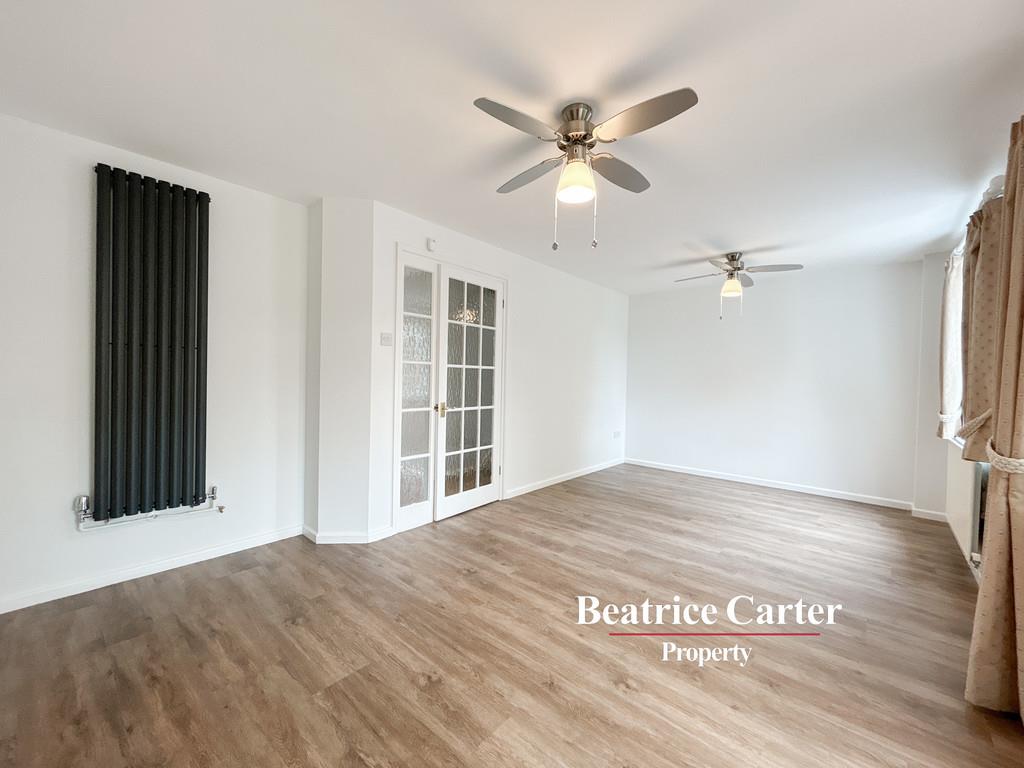 Property Image 03e6200e-a5d5-4470-b7a6-38637f78bd99