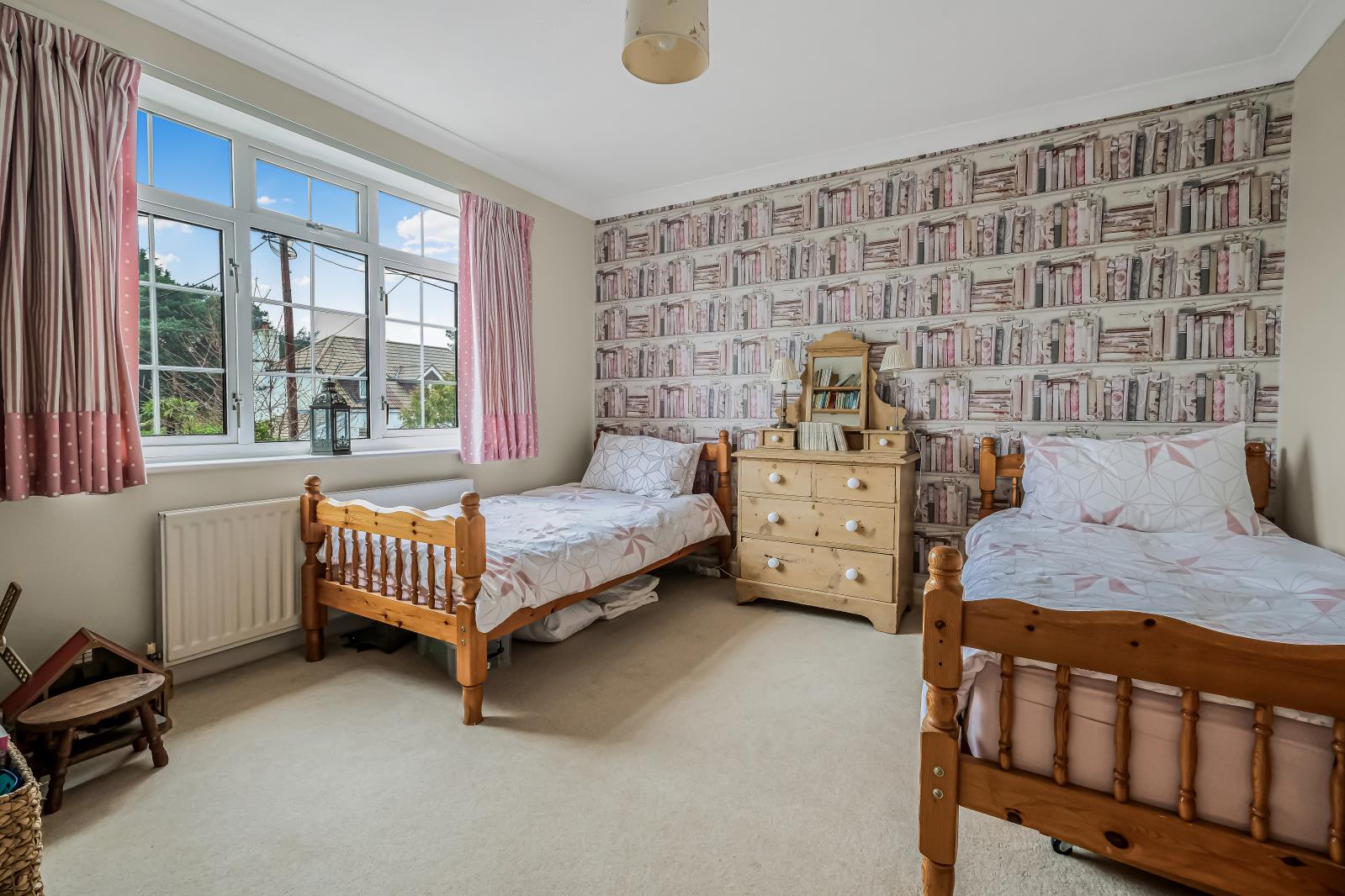Property Image 03ec72e9-bf5a-4b78-a6b9-3e594d71adb2