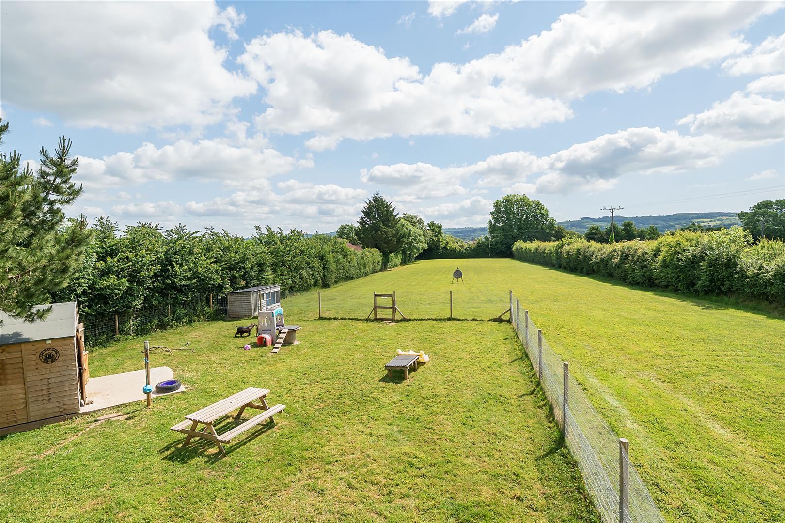 Property Image 03f73ac9-766c-40fd-924a-3aef1789ea5b