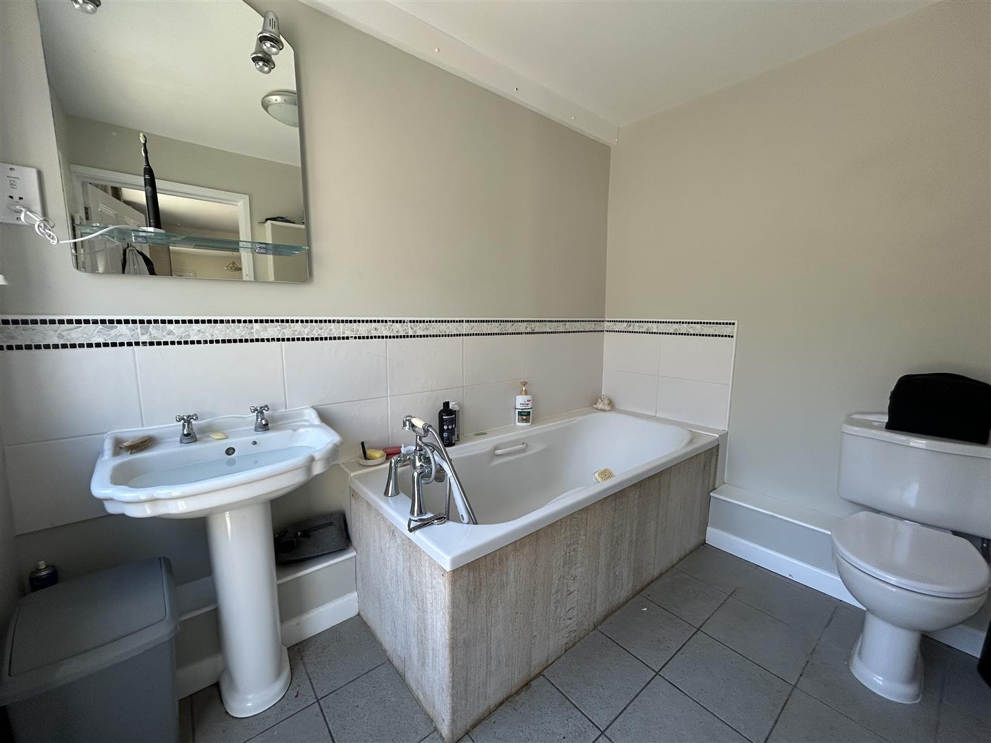 Property Image 03fc5ca4-3ee5-42fc-a314-955d403db097