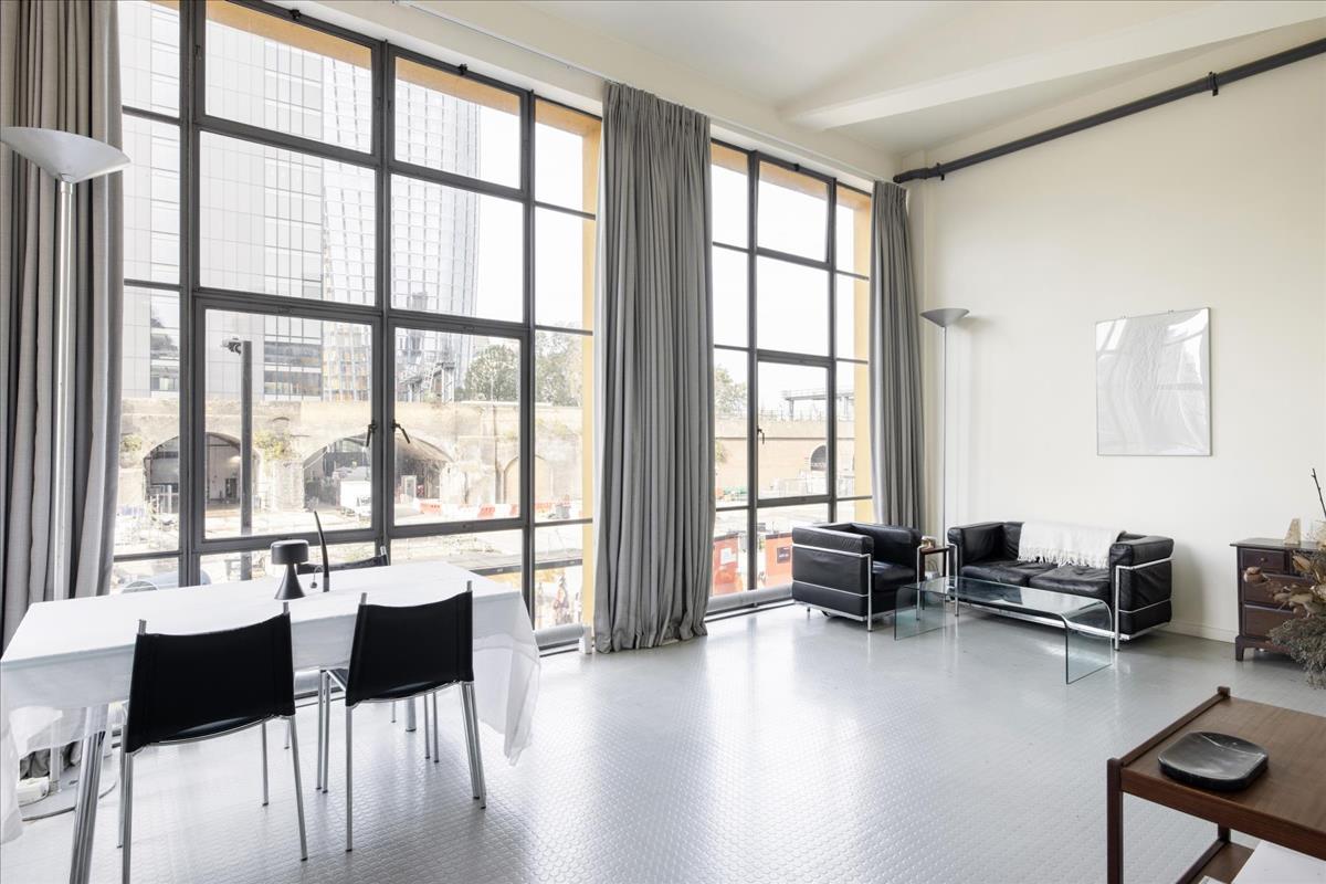 Property Image 03ff6b57-c4be-406e-a527-b442545dff76