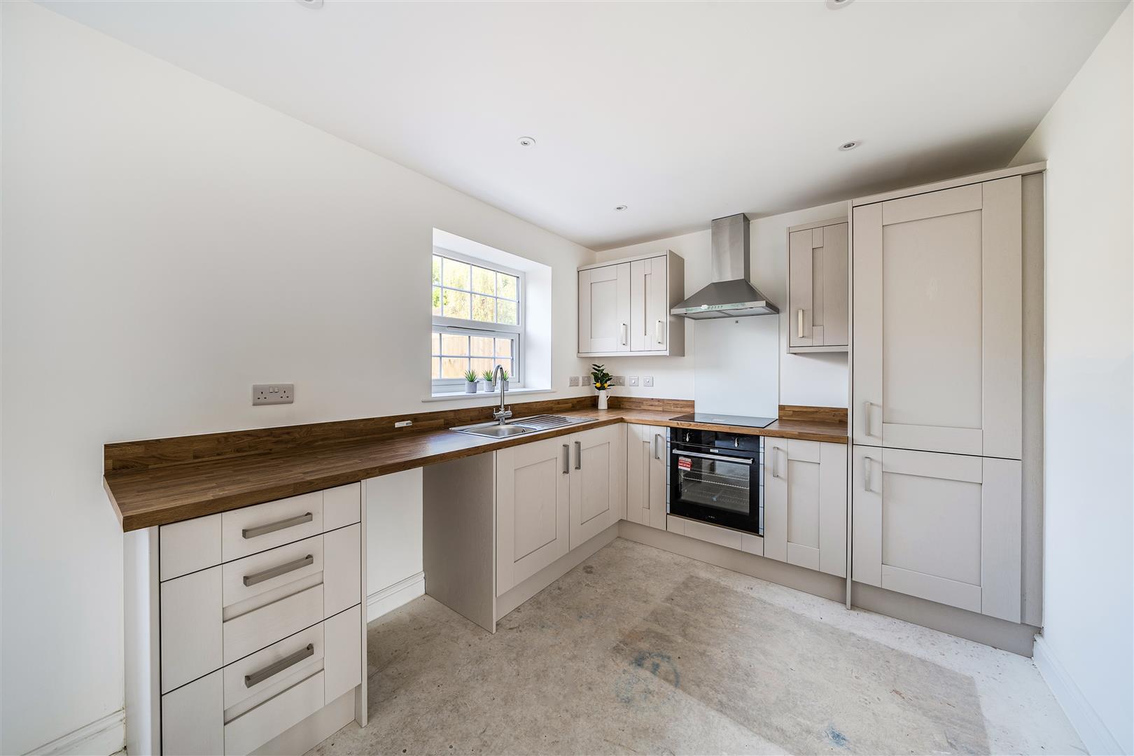 Property Image 040195a3-21d1-4750-a86e-e029caccb6fb