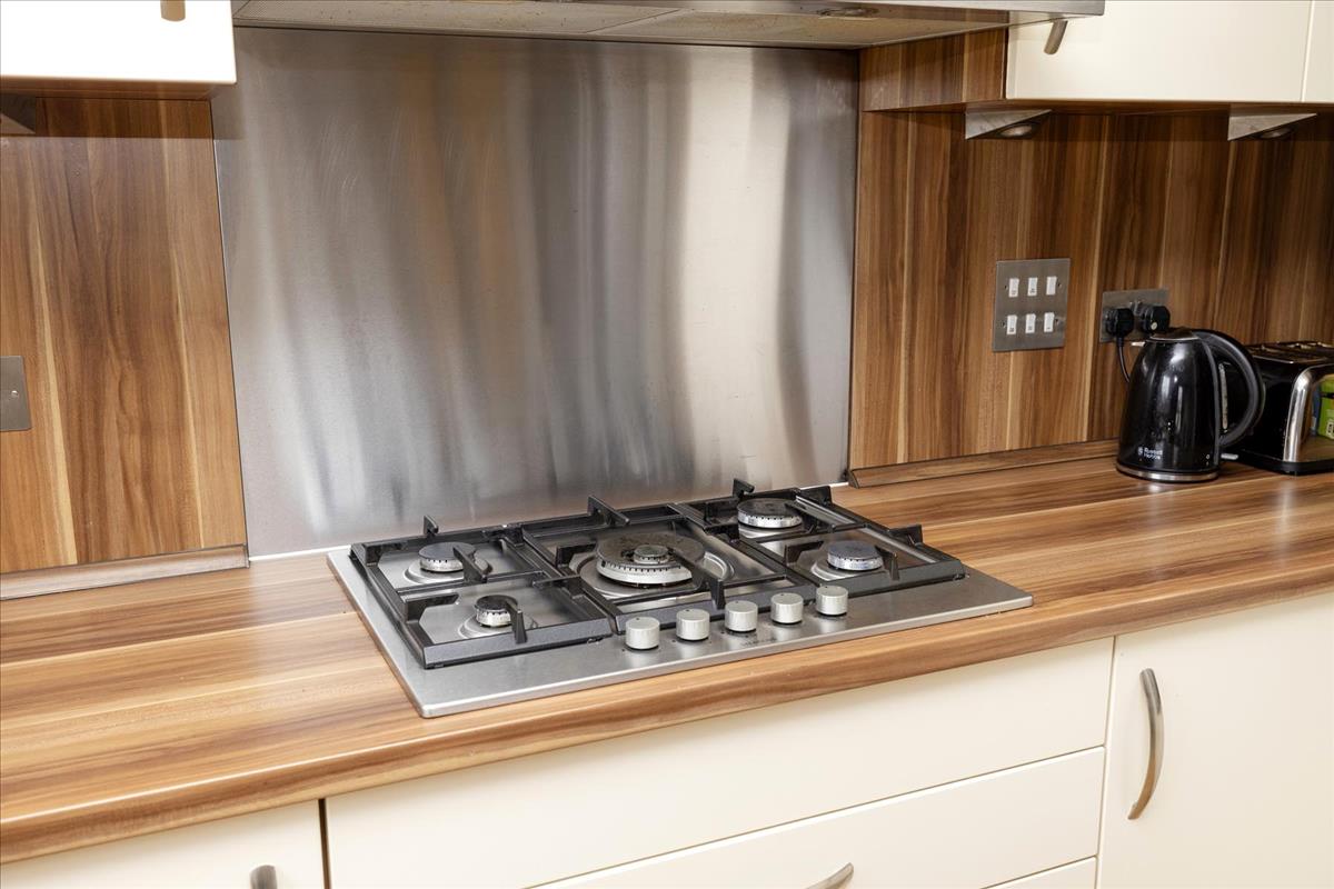 Property Image 04049c58-4464-4f64-adea-8429b5ff21e9