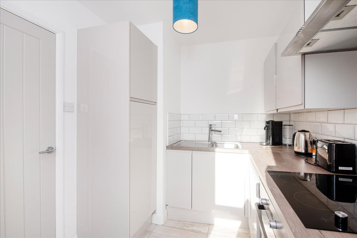 Property Image 040a5203-89cd-412a-b10c-04e4535dbab4