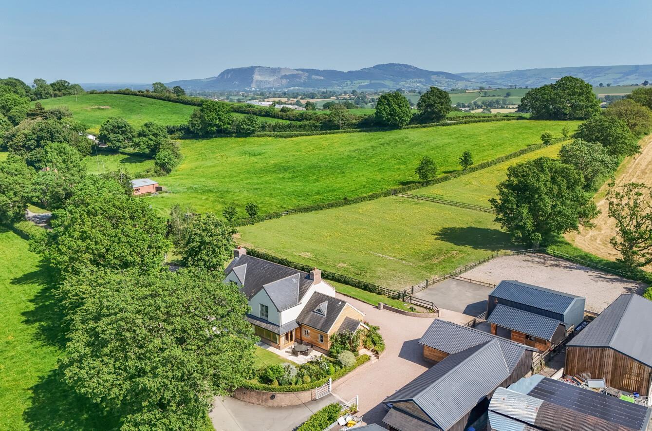 Property Image 040f6438-243b-444f-b484-e349b3c40a7a