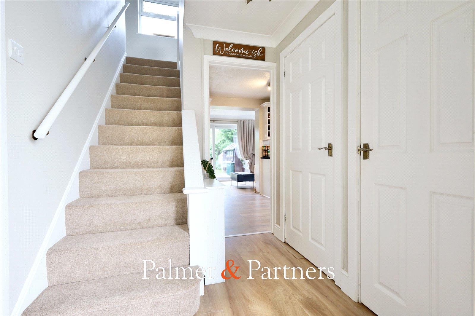 Property Image 04134828-ad93-48f1-8d38-93e0333813a1