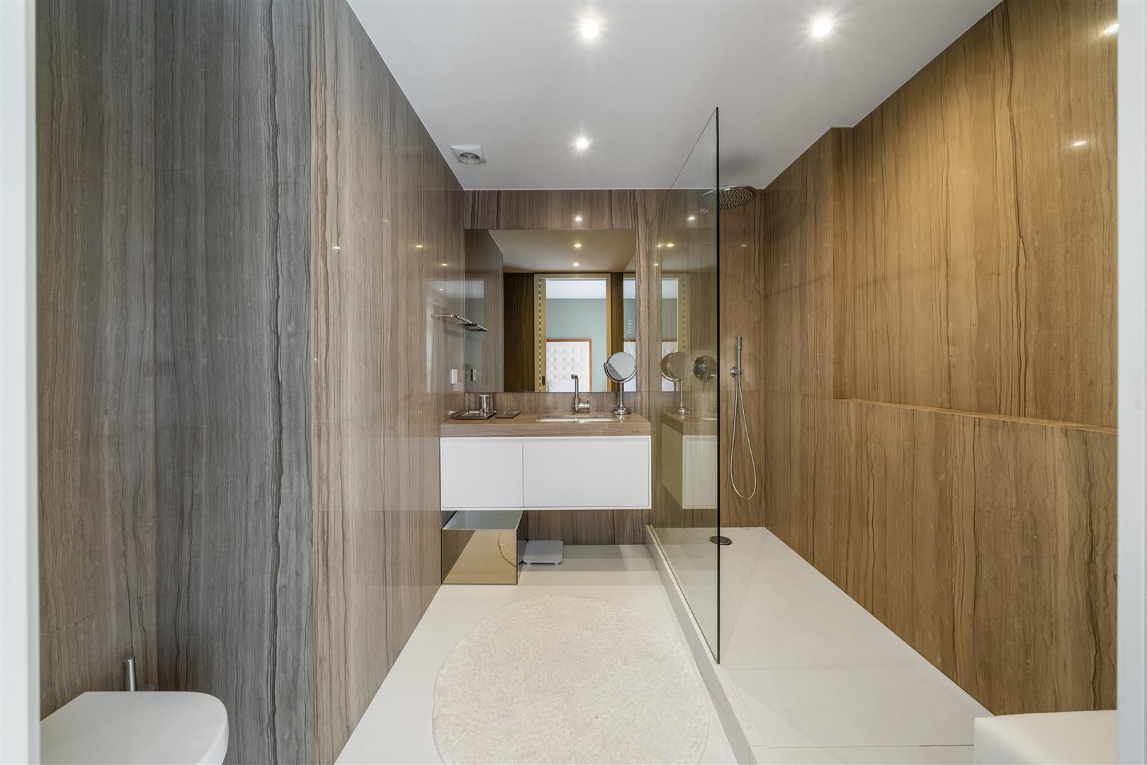Property Image 041632e7-e5b5-4ebb-8214-fc1e7c73b983