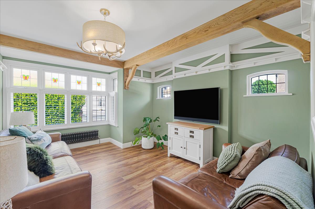 Property Image 04164442-c9d9-4bd9-a7e6-23bbb99f3535