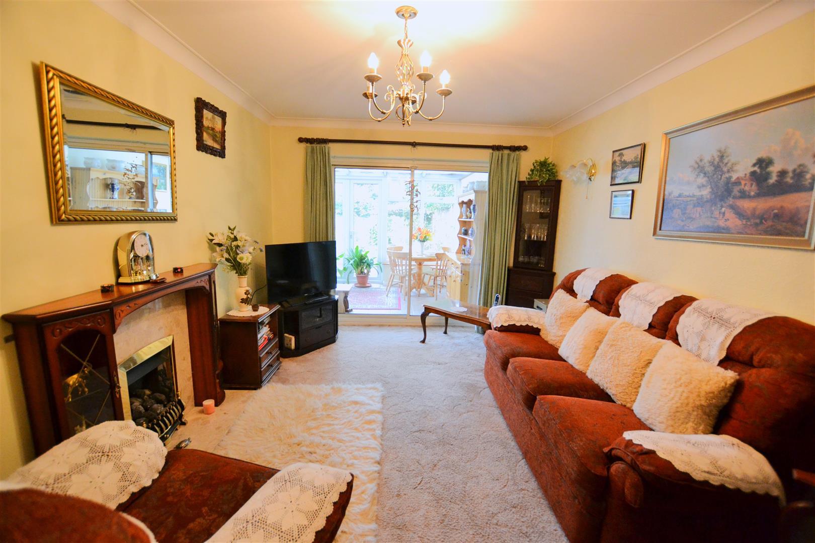 Property Image 041b0579-d700-48f1-bf30-33803852a24b